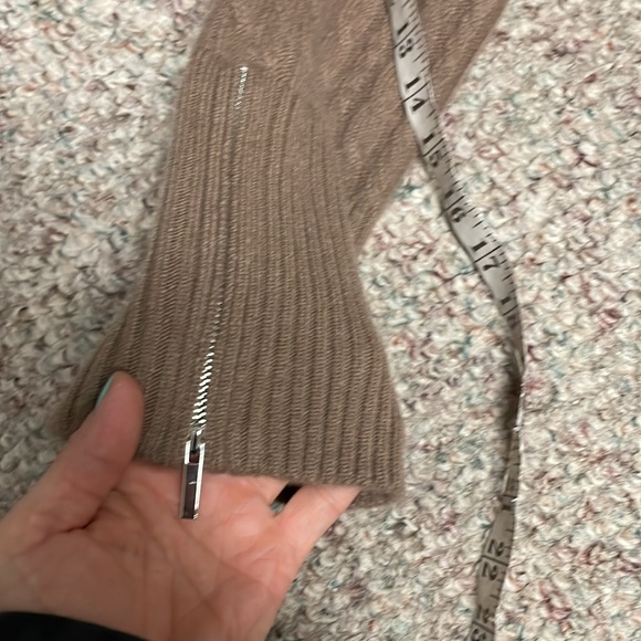 Oats cashmere 100% cashmere sweater with zip sleeve and boat neck - Picture 6 of 8